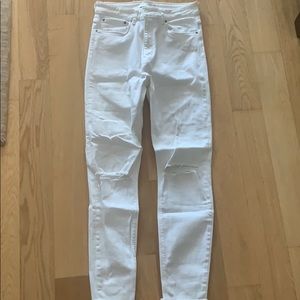 Zara Distressed white denim